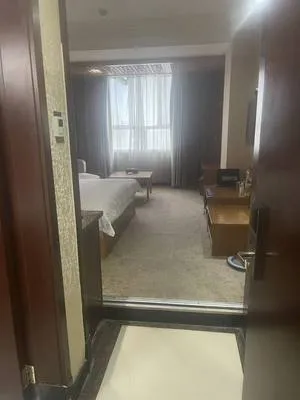 guest photo