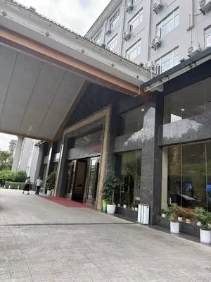 guest photo