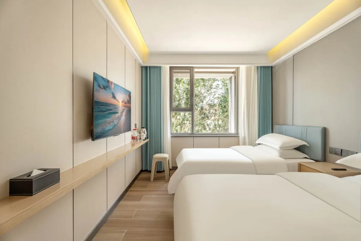 Zhaosu Hongda Hotel