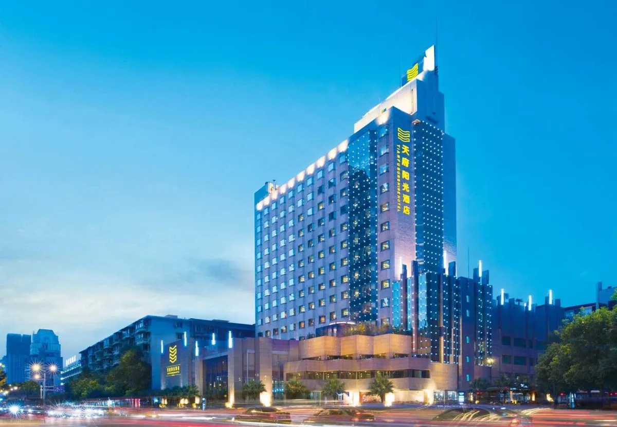 Chengdu Tianfu Yangguang Hotel