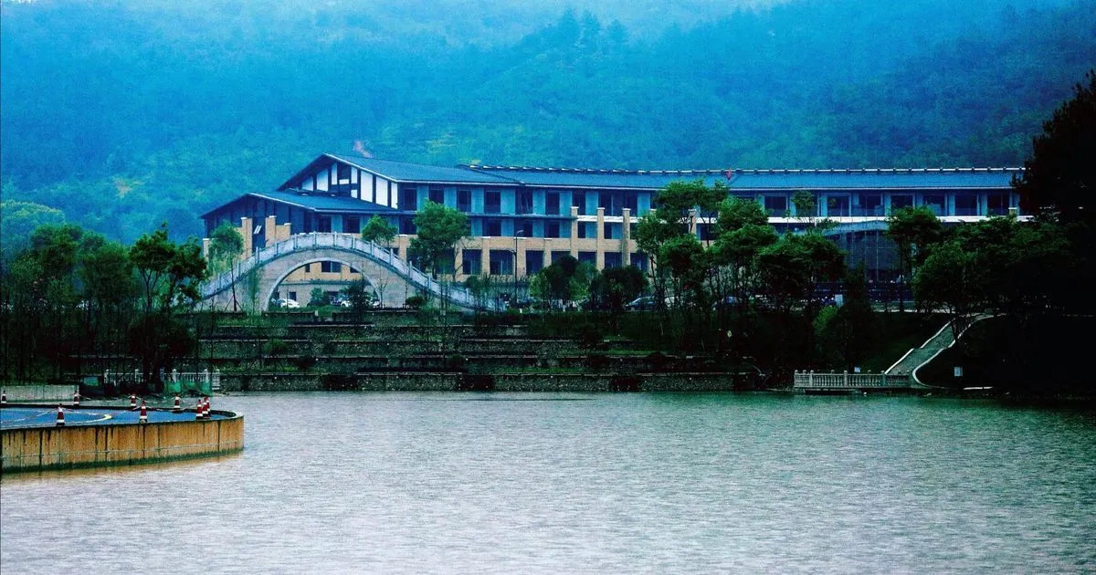 Ganzhou Shicheng Senlin Resort Hotel