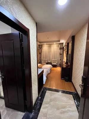 guest photo