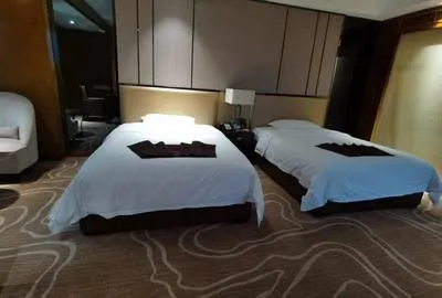 guest photo