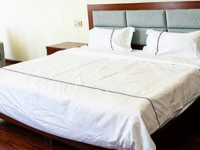 guest photo