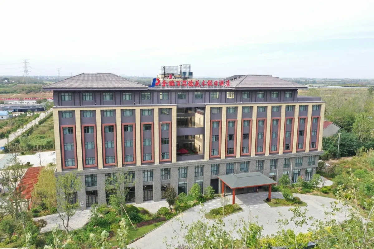Chuzhou Baisi Dehua Mu Resort Hotel
