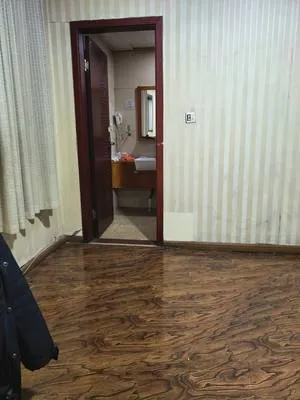 guest photo