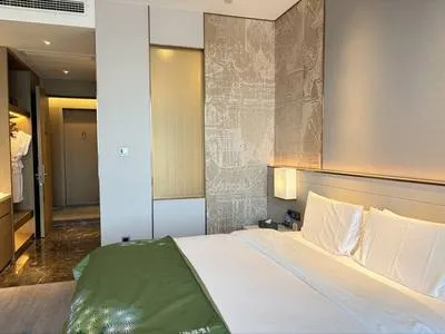 guest photo