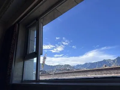 guest photo