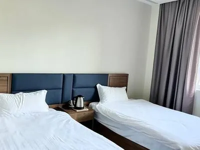 guest photo