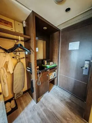 guest photo