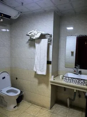 guest photo