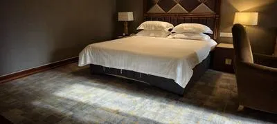 guest photo