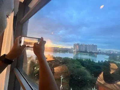 guest photo