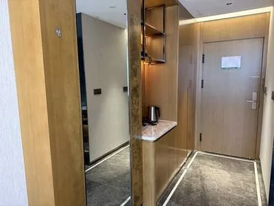 guest photo