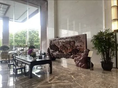 guest photo