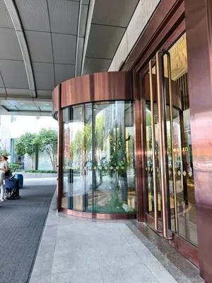 guest photo