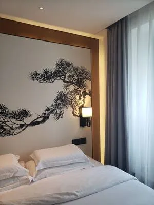guest photo