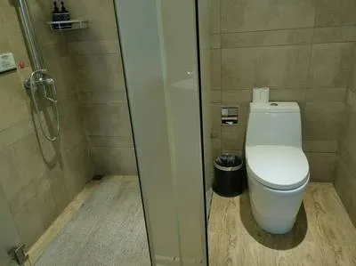 guest photo