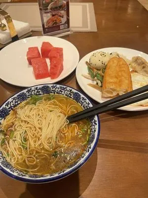 guest photo