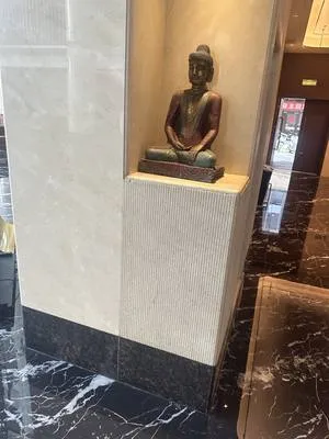 guest photo