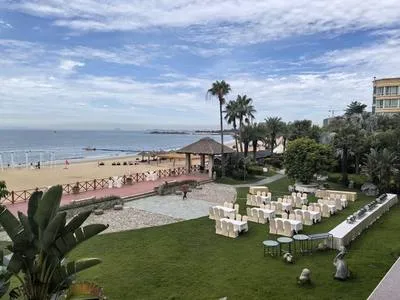 guest photo