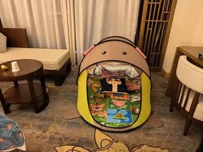 guest photo