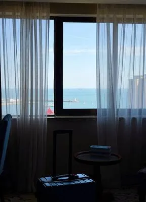 guest photo