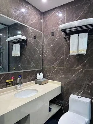 guest photo