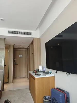 guest photo
