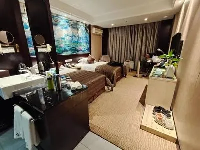 guest photo