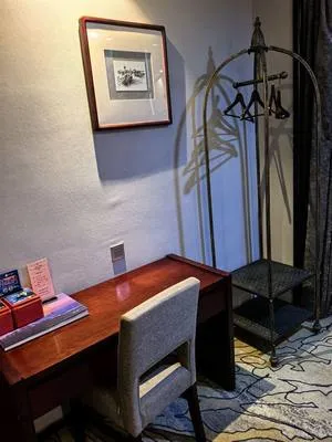 guest photo
