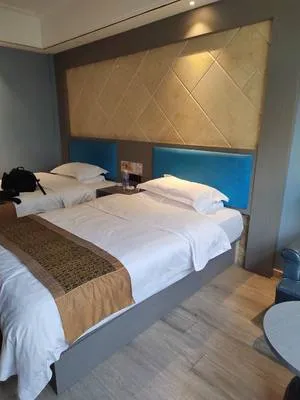guest photo