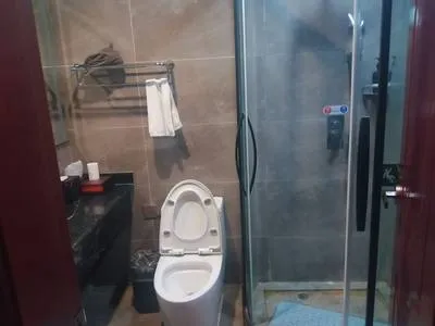 guest photo