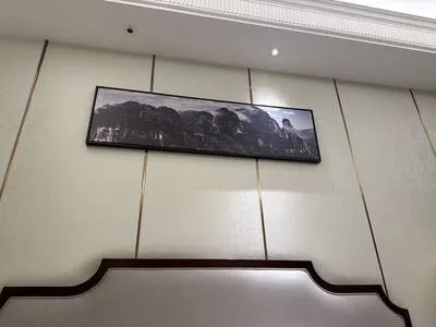 guest photo