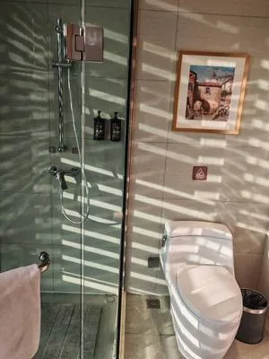 guest photo