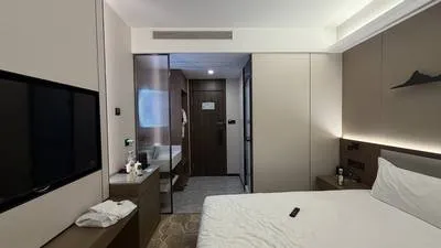 guest photo