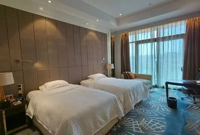 guest photo
