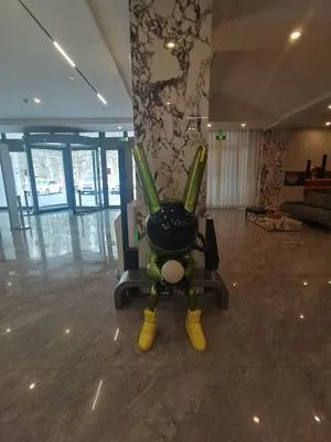 guest photo