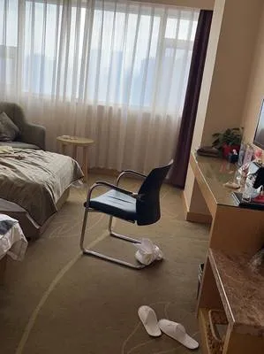 guest photo