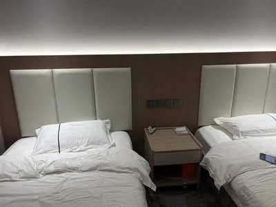 guest photo