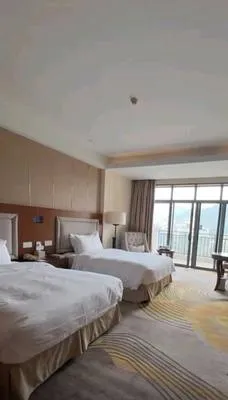 guest photo