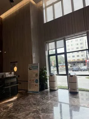 guest photo