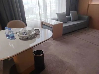 guest photo