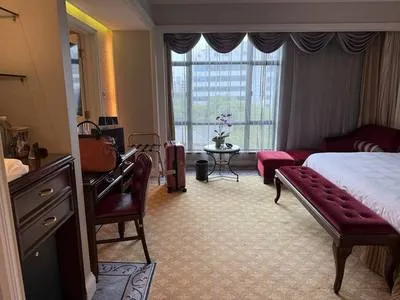 guest photo