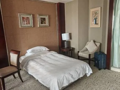 guest photo
