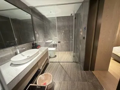 guest photo