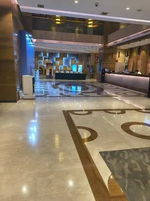 guest photo