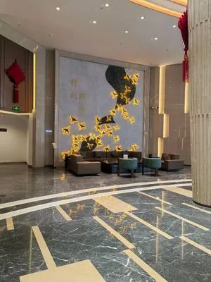 guest photo