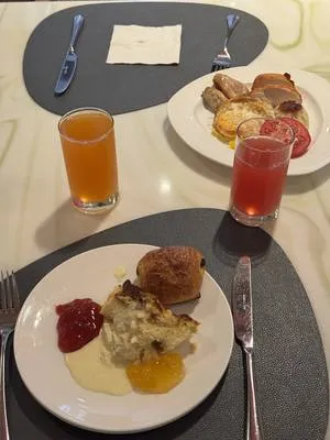 guest photo