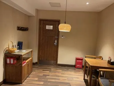 guest photo